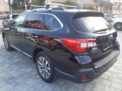 Subaru Outback, 3,6R 4x4, Facelift, REZERVACE