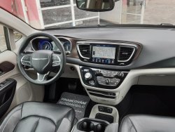 Chrysler Pacifica, 3,6L V6, radar, 360 REZERVACE