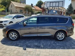 Chrysler Pacifica, 3,6L V6 , kůže, DVD, REZERVACE