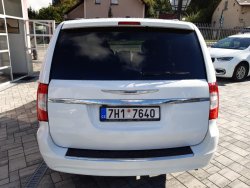 Chrysler Town & Country, 3,6L V6,7míst, kůže, REZERVACE