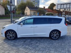 Chrysler Pacifica, 3,6 LIMIT,Max výbava,REZERVACE