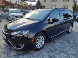 Chrysler Pacifica, 3,6L V6, 7míst, kůže, DVD, LPG