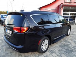 Chrysler Pacifica, 3,6L V6, 7míst, kůže, DVD, LPG