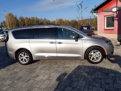 Chrysler Pacifica, 3,6L V6, 7míst, kůže, kamera