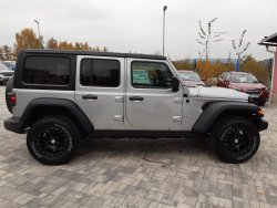 Jeep Wrangler, 3,6L V6  4x4 , tažné , MANUÁL