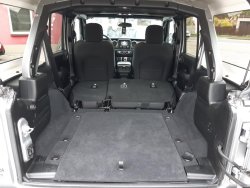 Jeep Wrangler, 3,6L V6  4x4 , tažné , MANUÁL