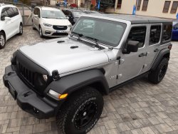 Jeep Wrangler, 3,6L V6  4x4 , tažné , MANUÁL