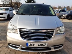 Chrysler Town & Country, 3,6L V6 , 7 míst, REZERVACE