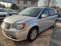 Chrysler Town & Country, 3,6L V6 , 7 míst, REZERVACE