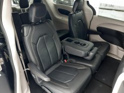 Chrysler Pacifica, 3,6L V6 8 míst, kůže,android