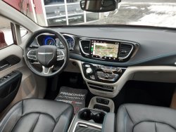 Chrysler Pacifica, 3,6L V6, 7míst, adapt, android