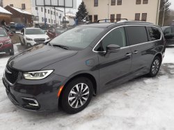 Chrysler Pacifica, 3,6L Hybrid, 7míst,Top výbava