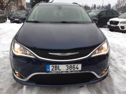 Chrysler Pacifica, 3,6L V6 Touring L, 7míst, kůže