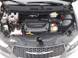 Chrysler Pacifica, 3,6L Hybrid, 7míst,Top výbava