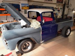 Chevrolet APACHE