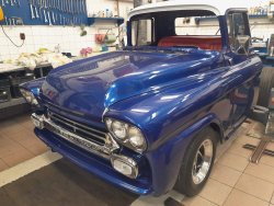 Chevrolet APACHE