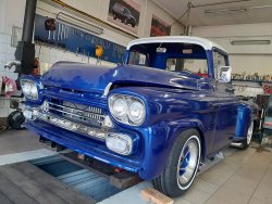 Chevrolet APACHE